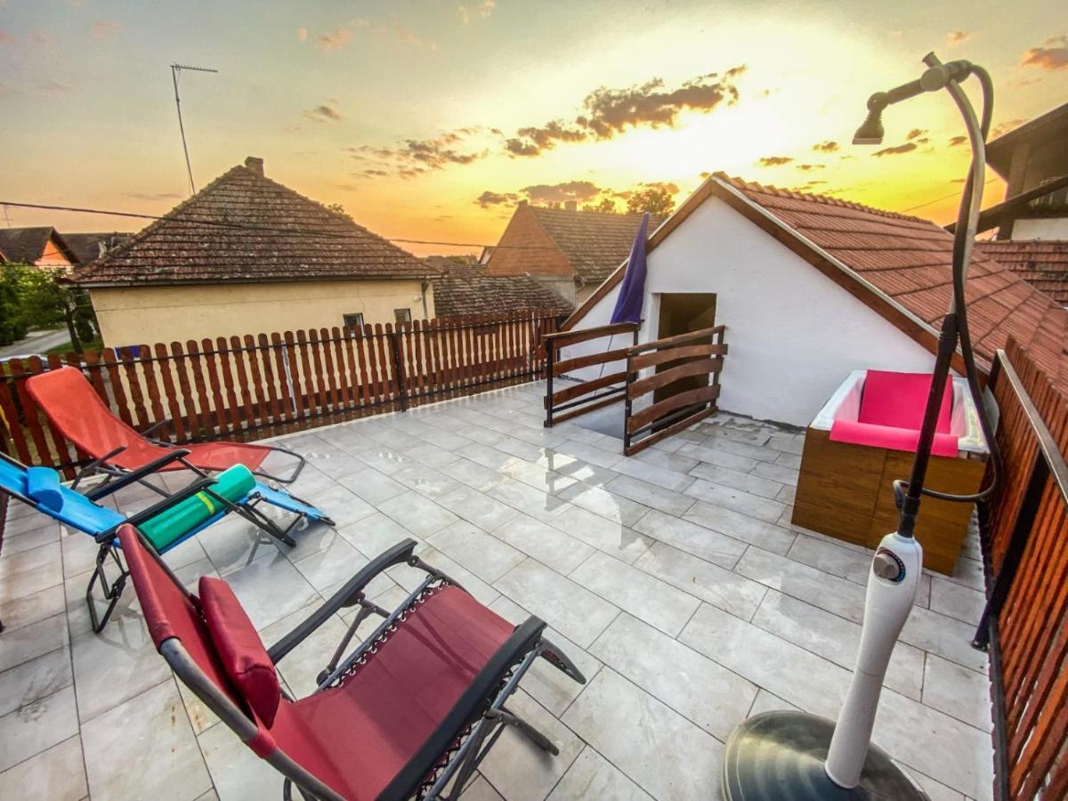 Apartment Zlatna